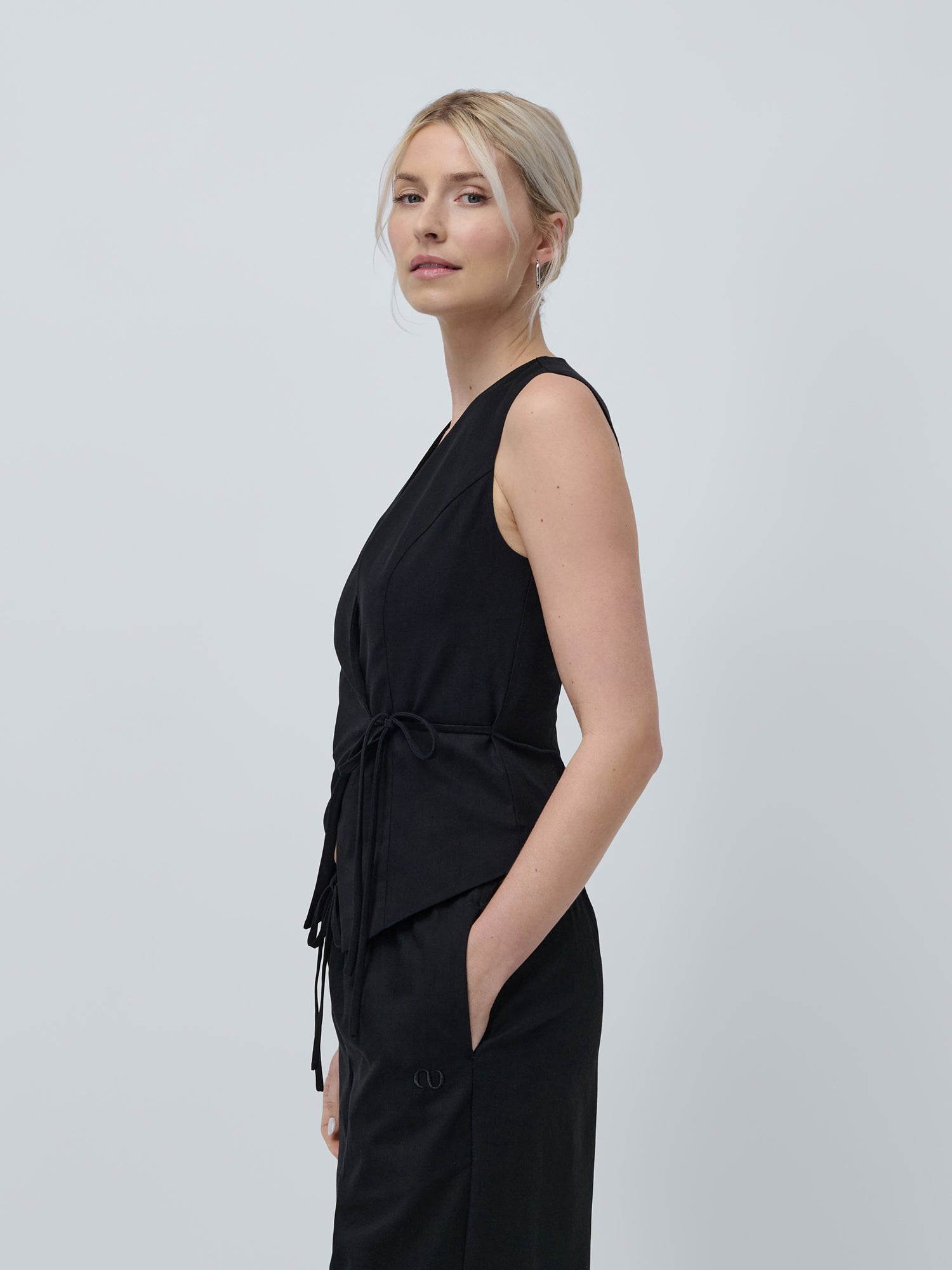 Emelie top 34