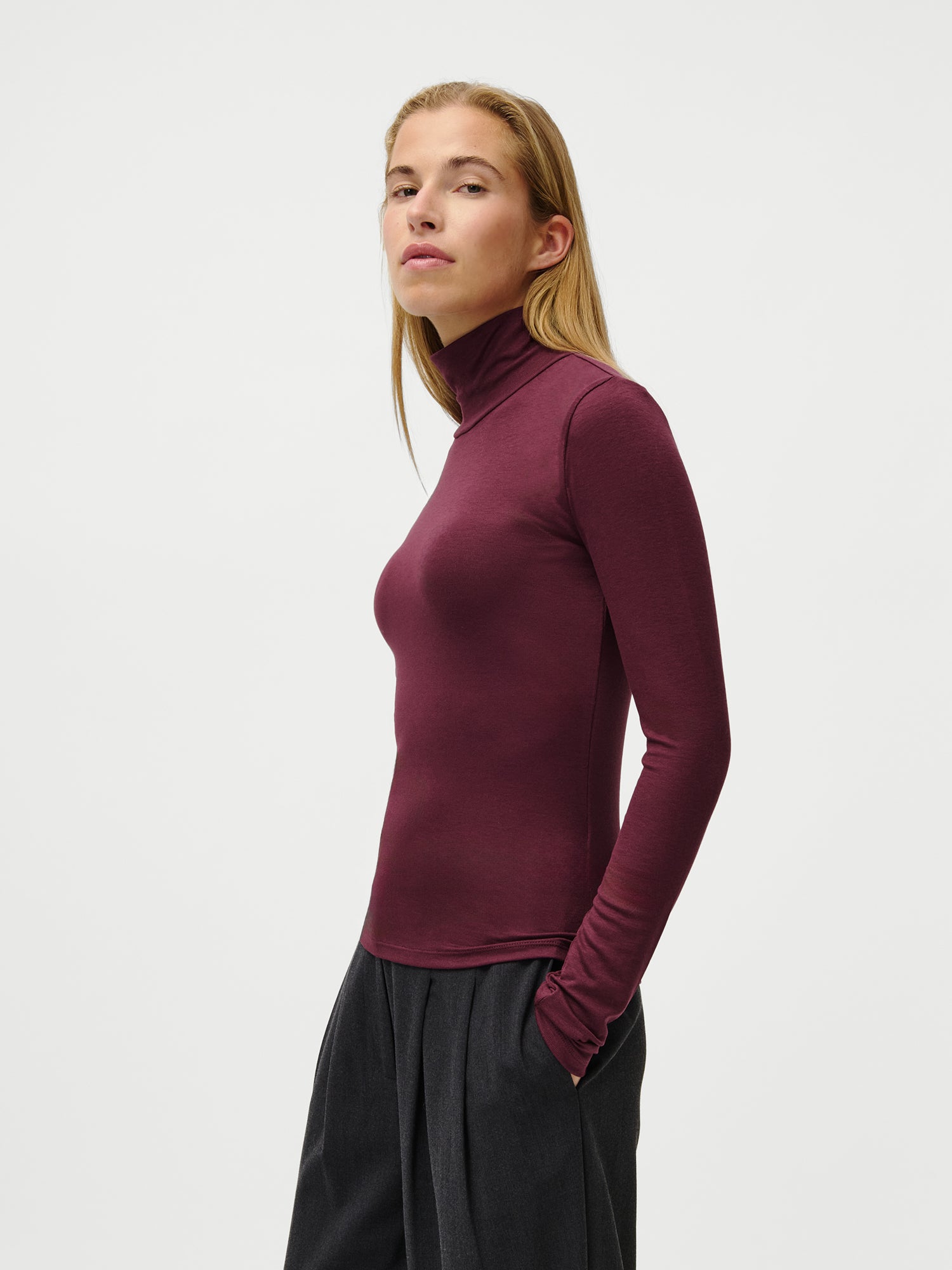 Thamara Longsleeve 34