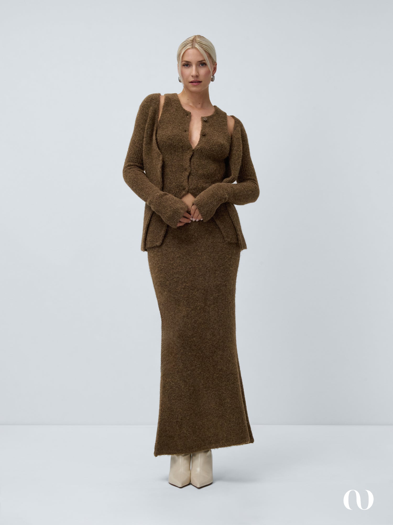 Frederike Cardigan 34