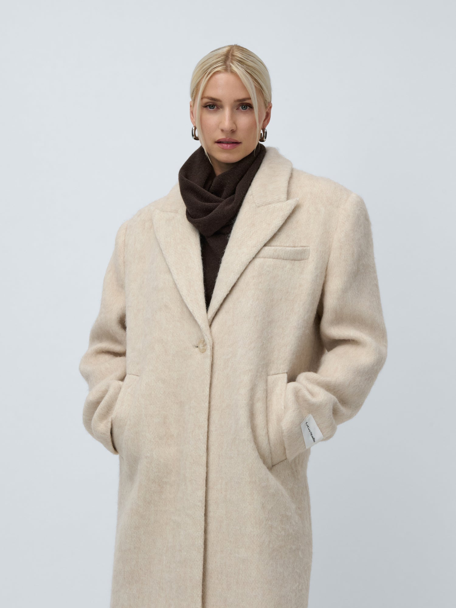 Linda Coat 34