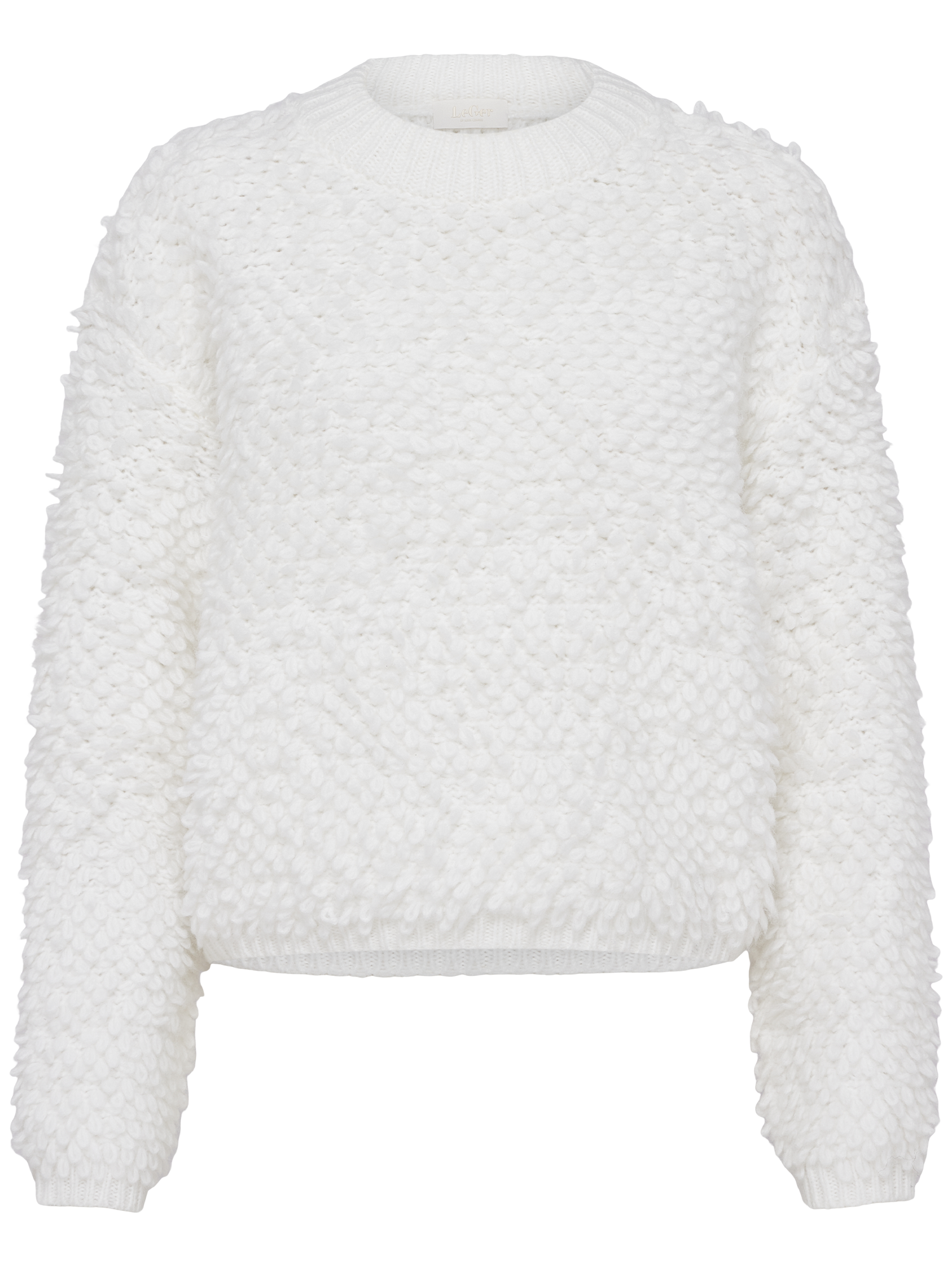 Der Thore Pullover von LeGer by Lena Gercke ist ein weißer, langärmeliger Pullover mit grobem Strukturstrick und Rundhalsausschnitt. Sein weiches, kuscheliges Material macht ihn perfekt für kaltes Wetter.