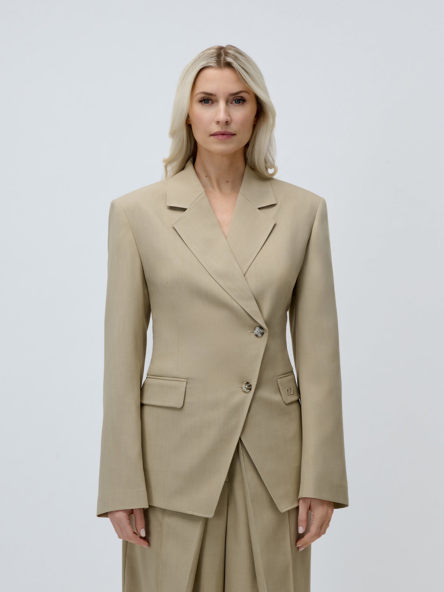 Raquel Blazer 34
