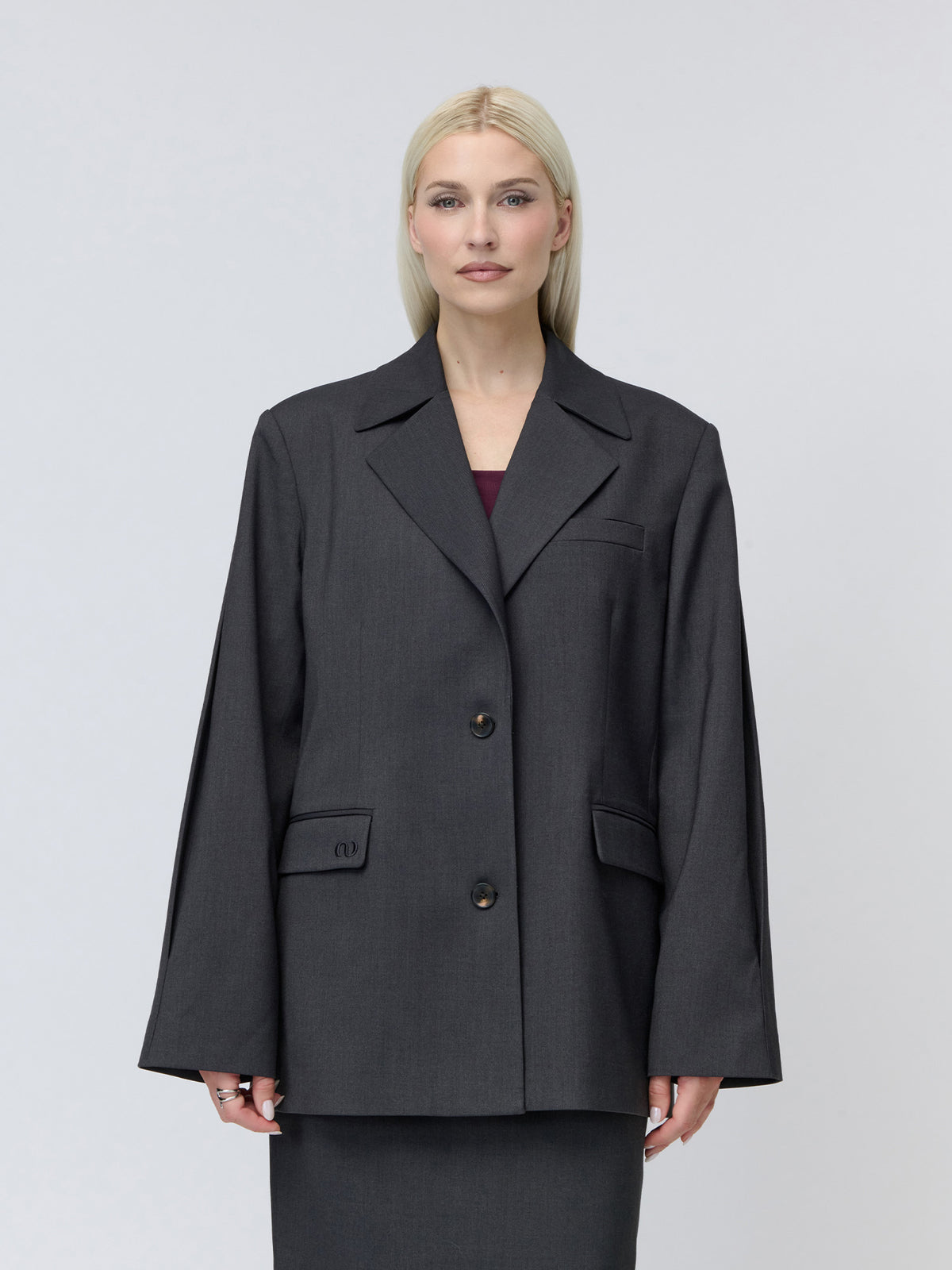 Style: "Allie" Blazer 34