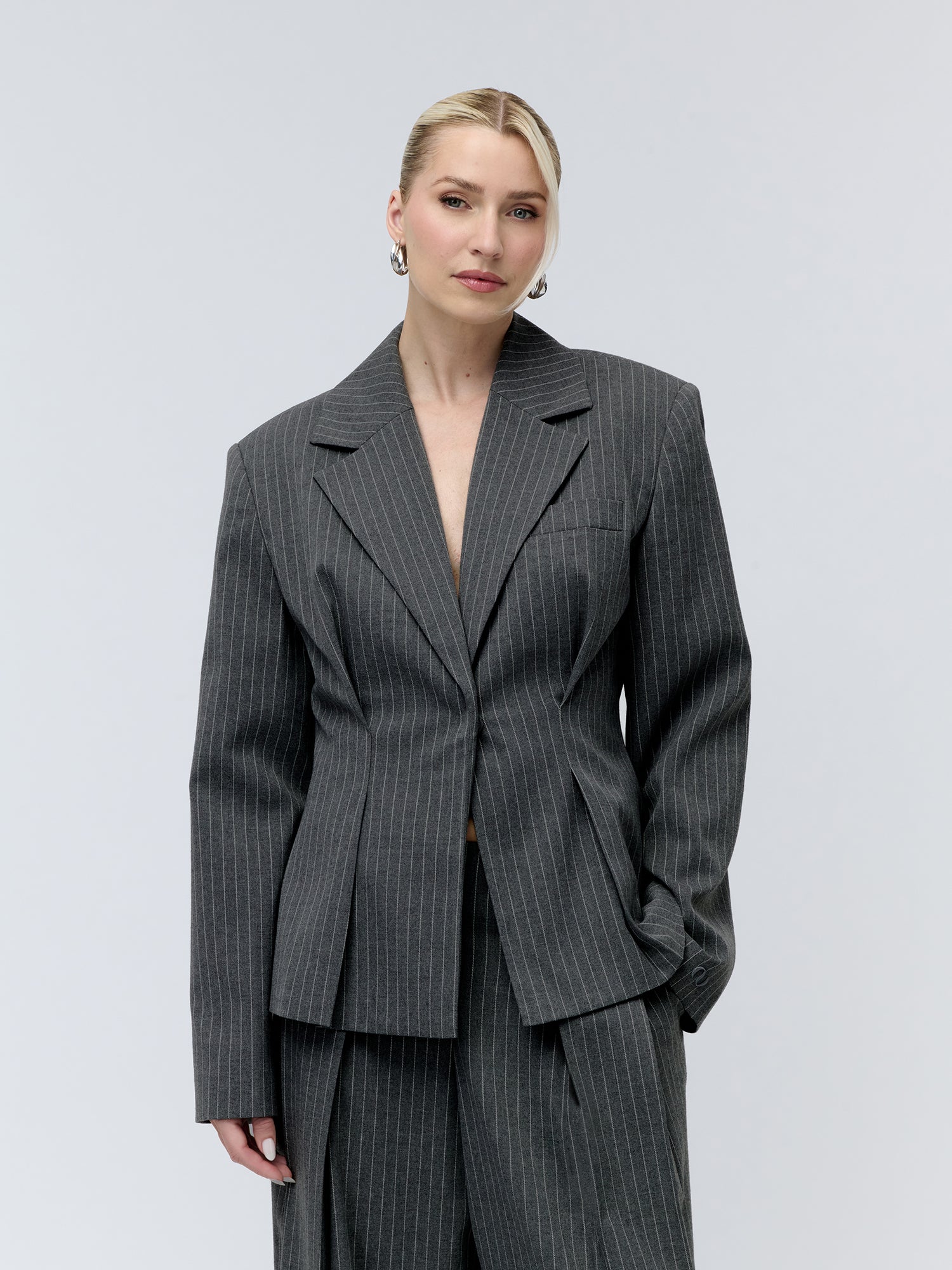Style: "Sophia" Blazer 34