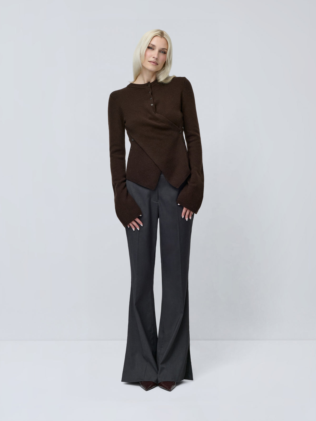 Style: "Fergie" Pants Tall 34