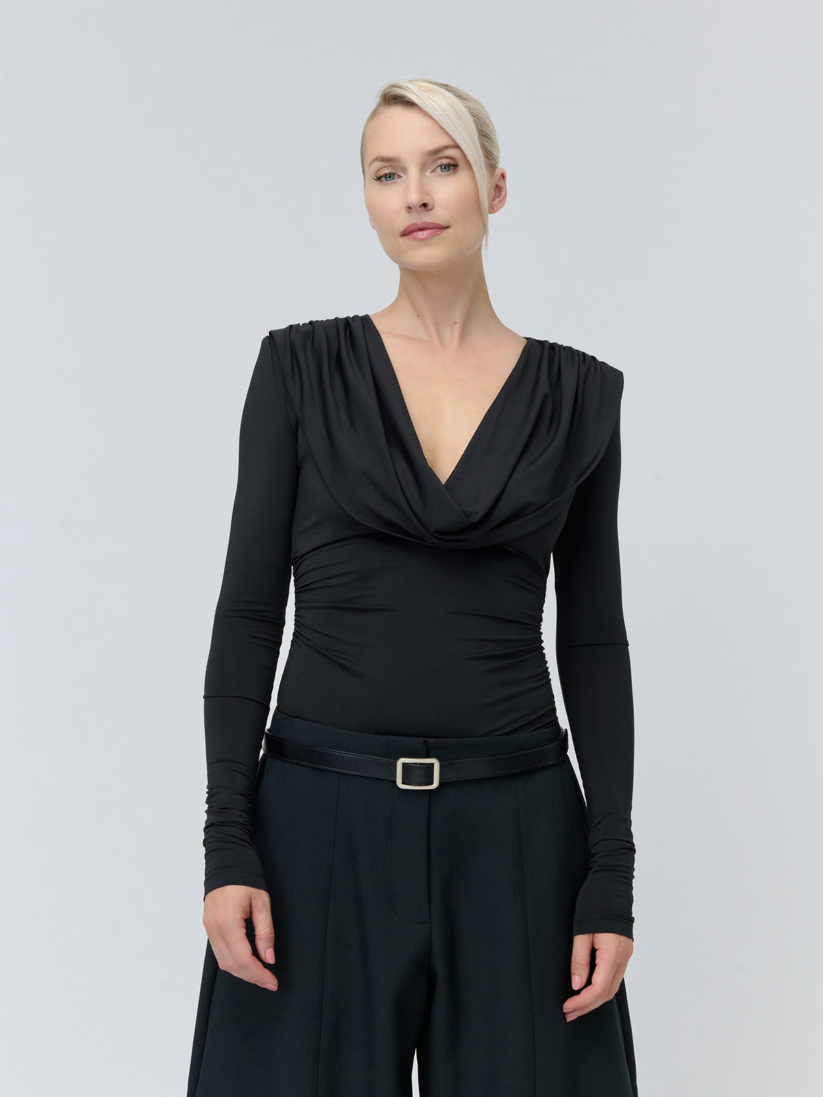 Style: "Hildegard" Body 34