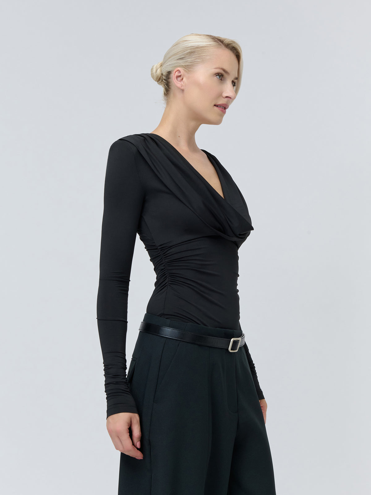 Style: "Hildegard" Body 34