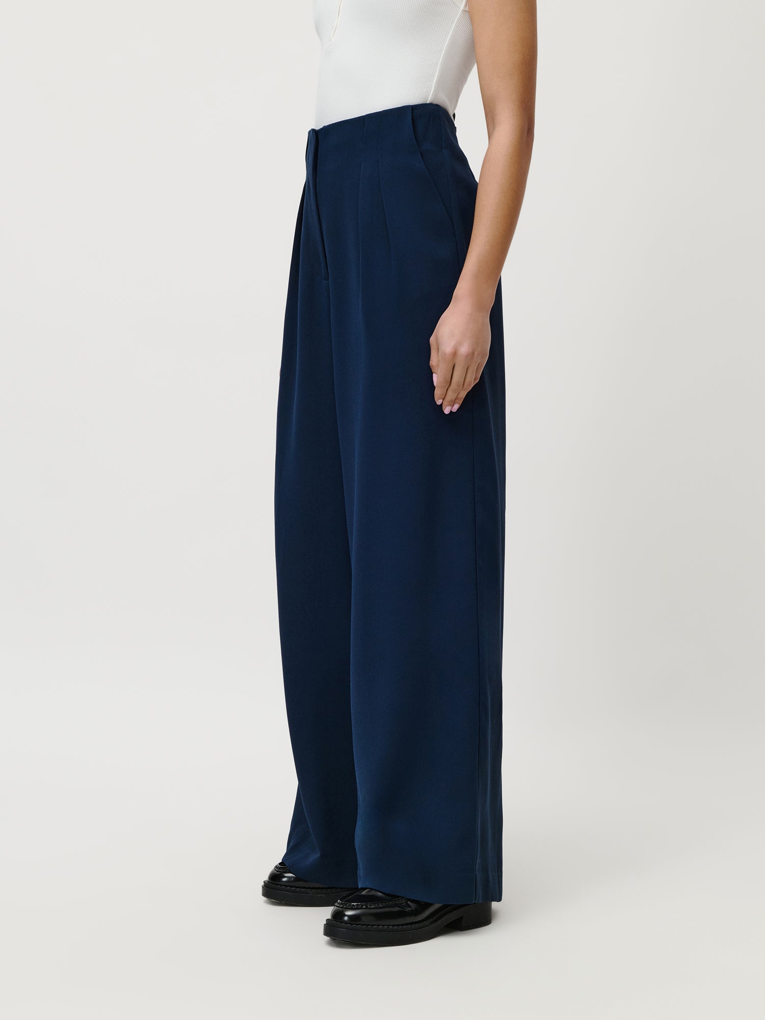 Camilla Pants 34