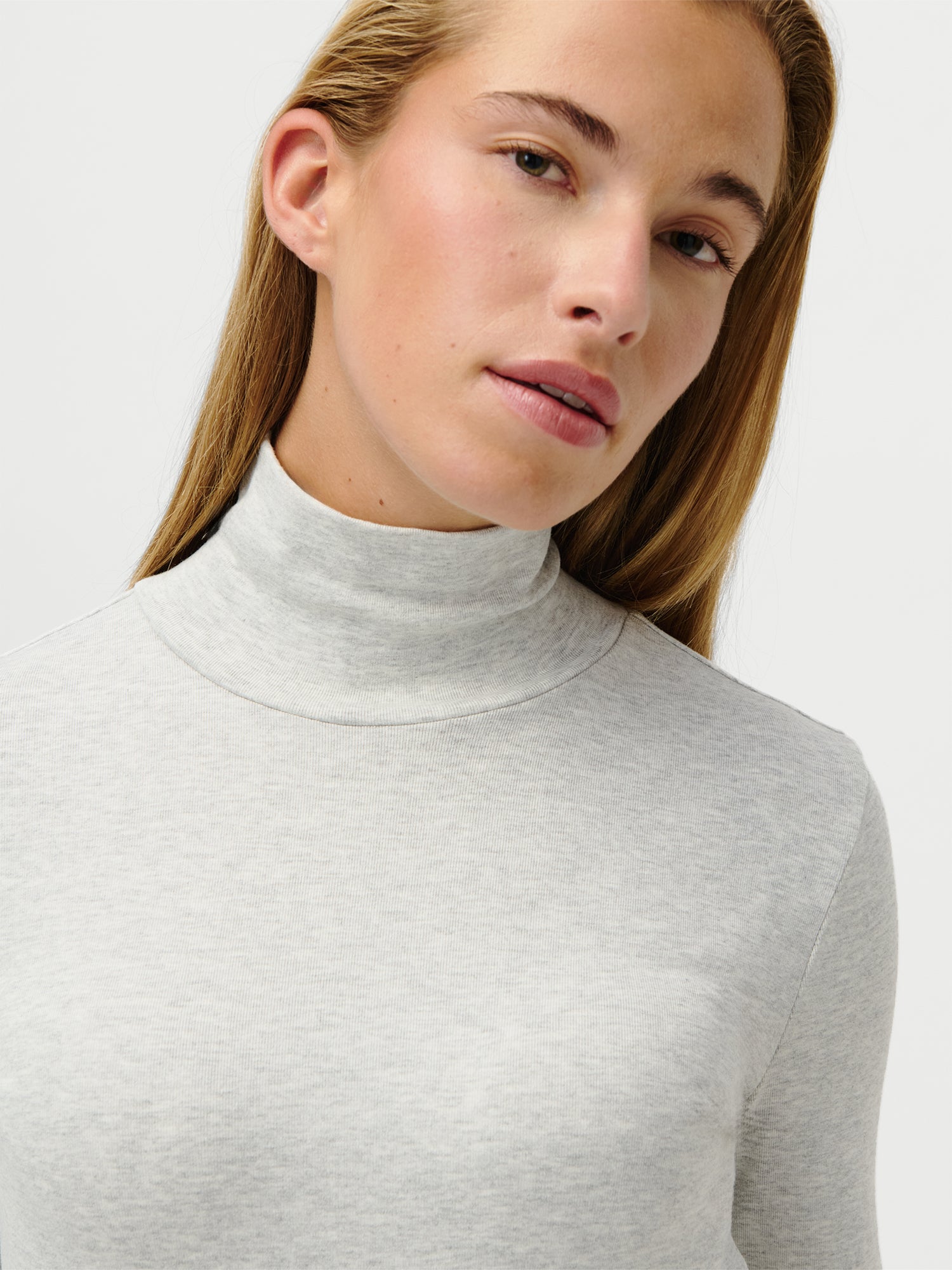 Thamara Longsleeve 34