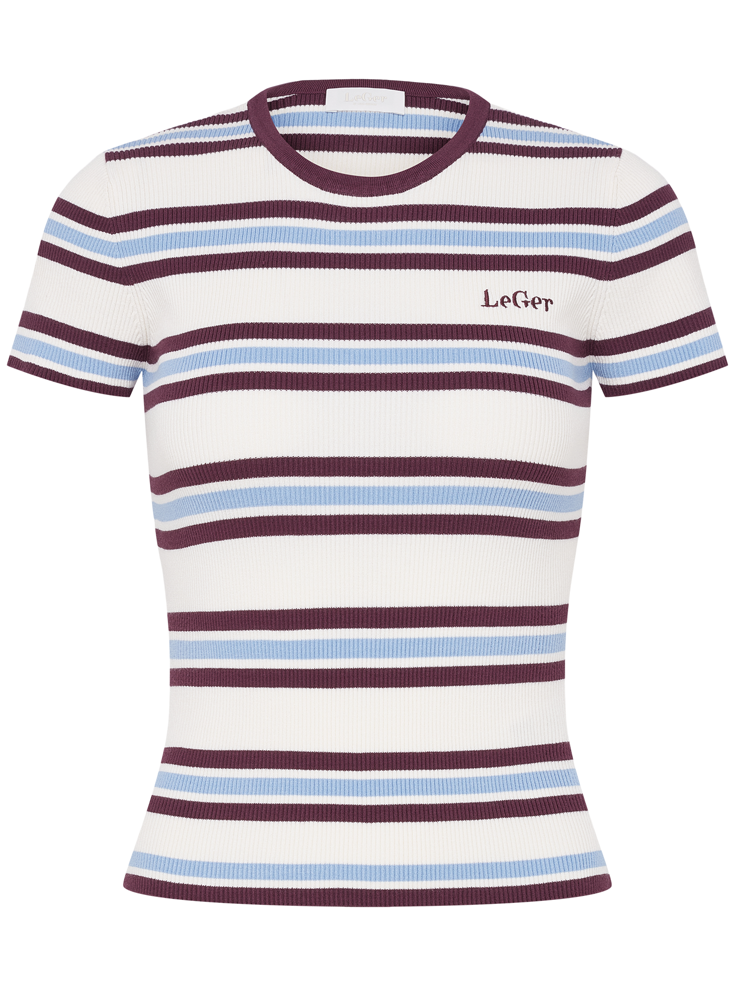 Das Danielle T-Shirt von LeGer by Lena Gercke ist ein schmal geschnittenes Kurzarm-Rippstricktop mit lila, hellblauen und weißen Streifen, lila Kragen und "Le Ger" Lable-Stickerei auf der Brust. Erhältlich in Größe 36.