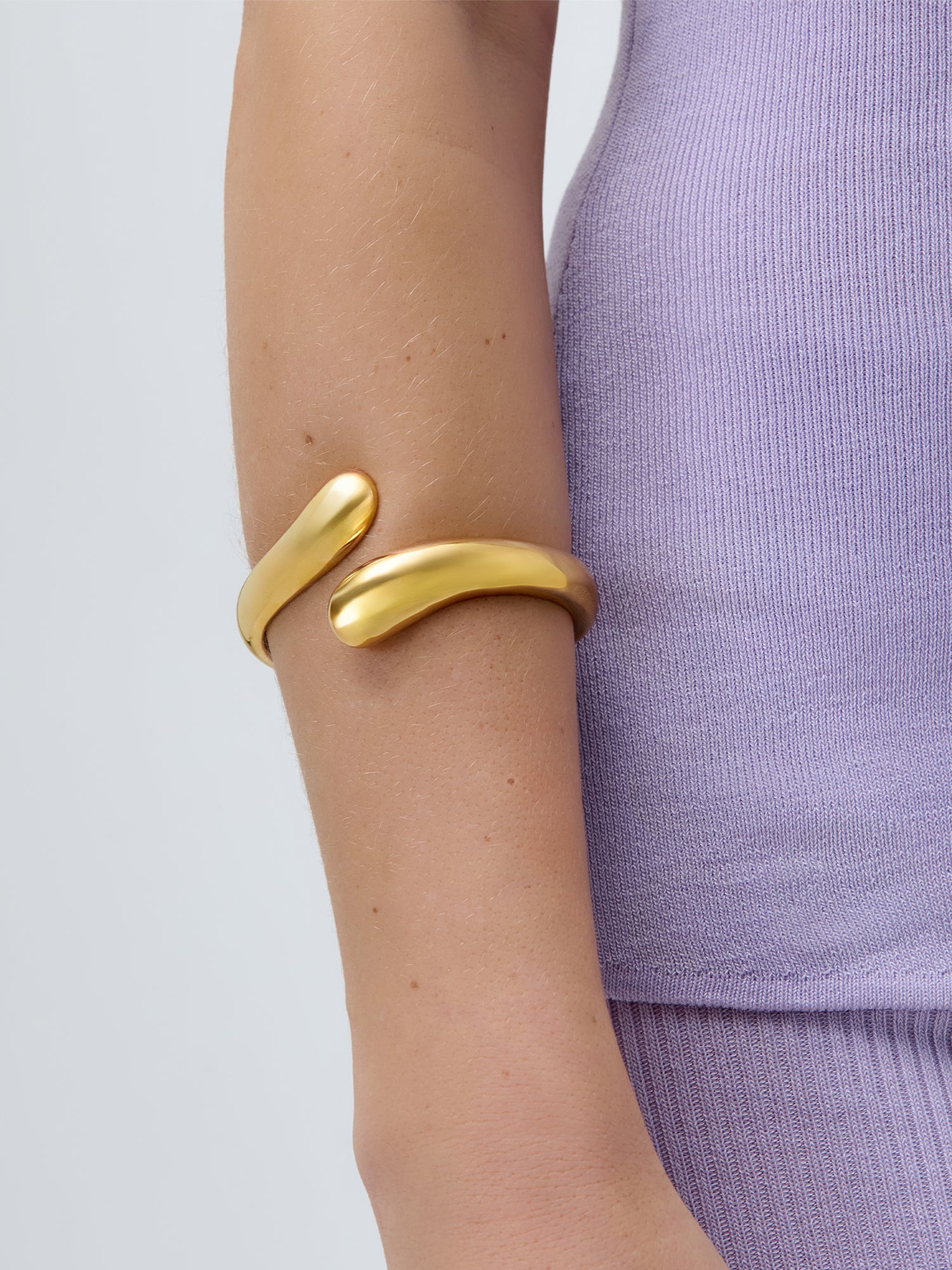 Valentine Cuff One Size