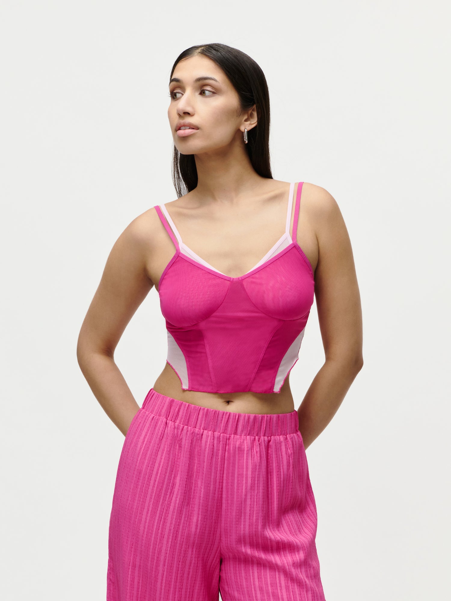Style: "Cara" Top 34