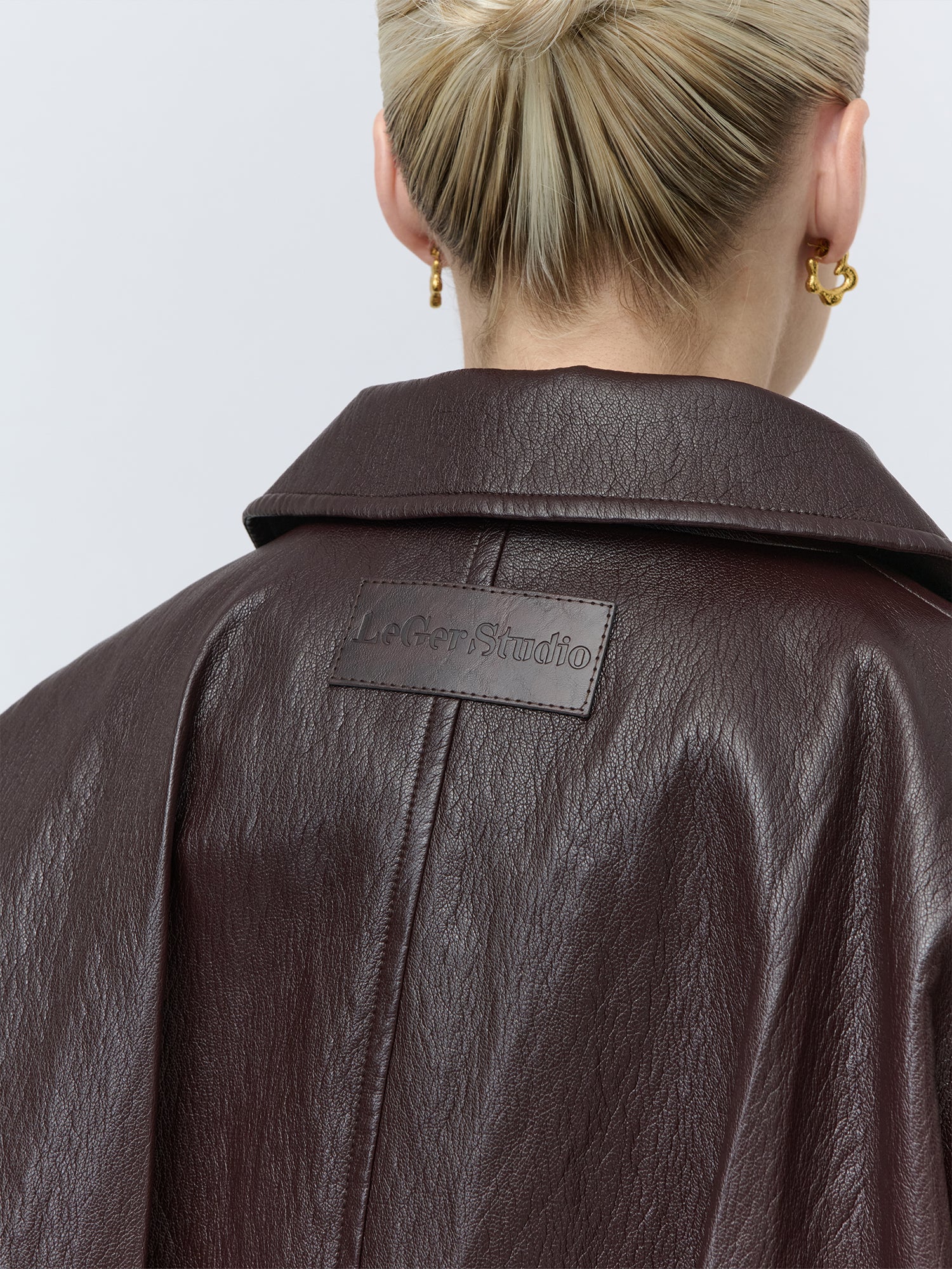 Style: "Constance" Jacket 34