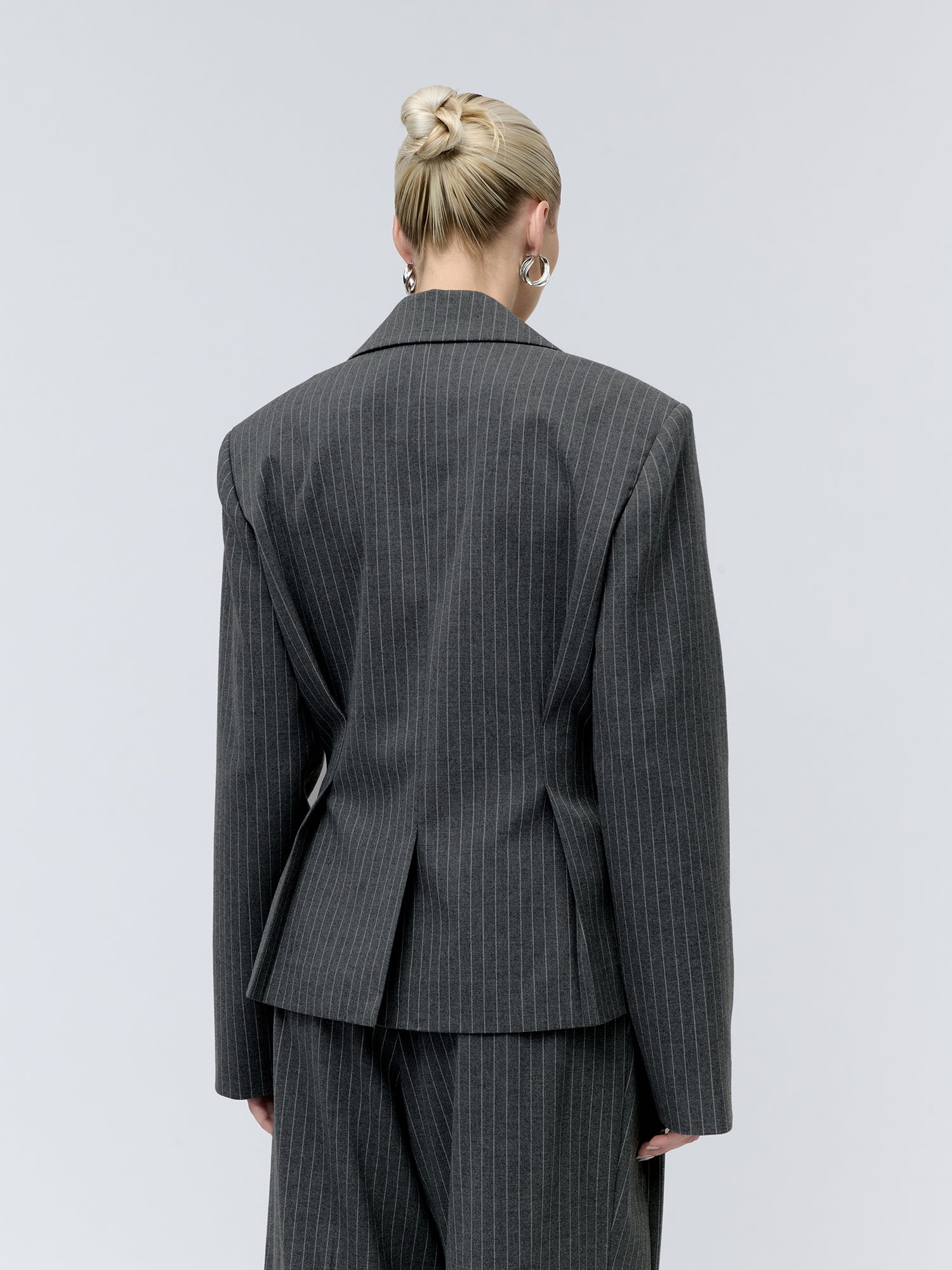 Style: "Sophia" Blazer 34