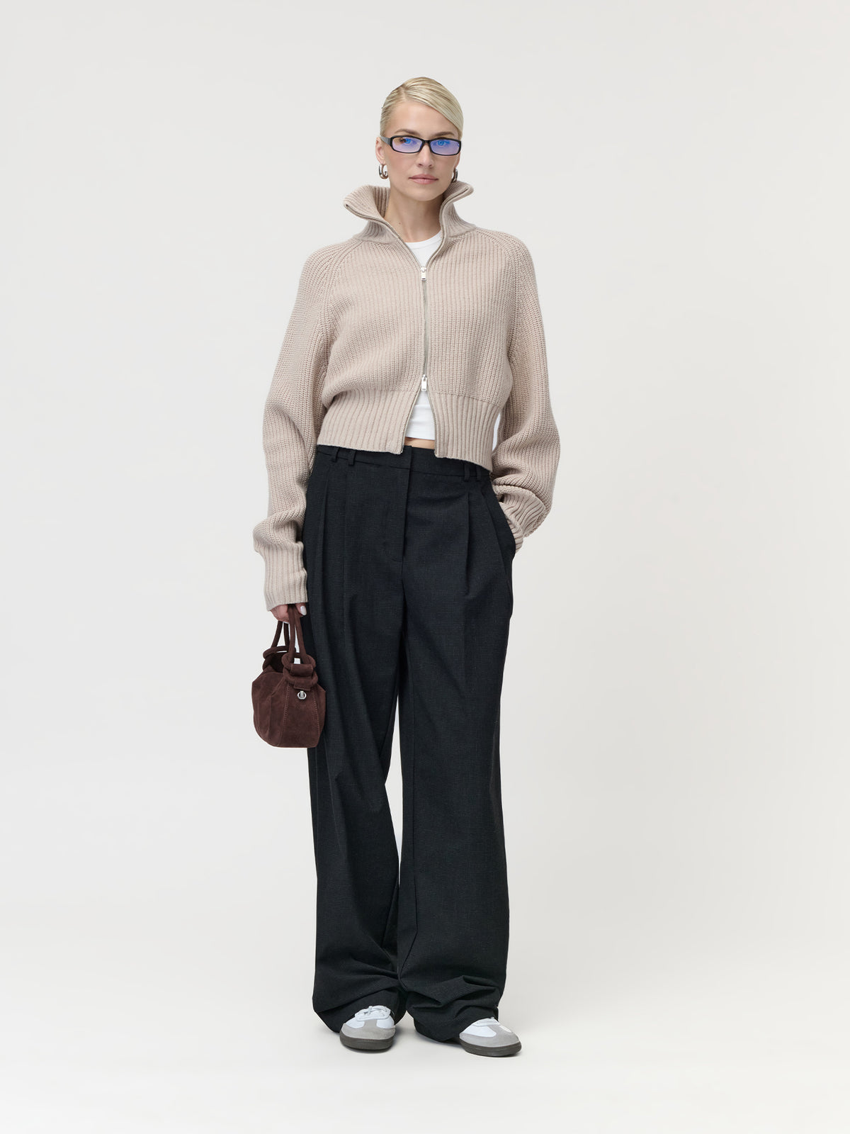 Style: "Julie" Pants Tall 34