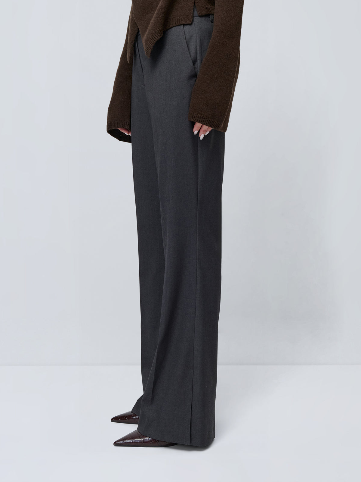 Style: "Fergie" Pants Tall 34