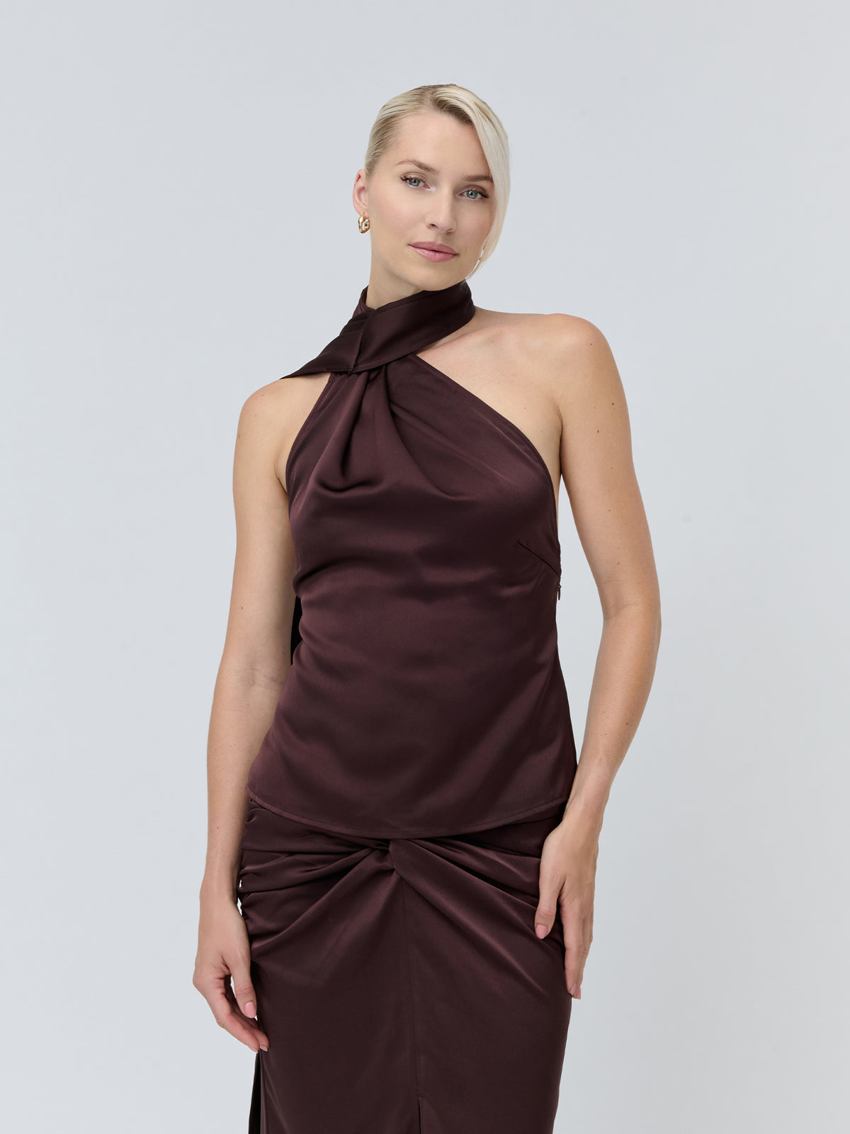 Style: "Josephin" Top 34